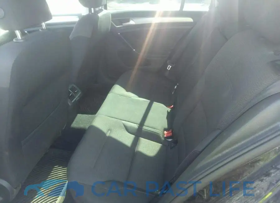 3VW017AU3HM542755# 8