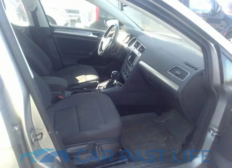 3VW217AU3FM063323# 5