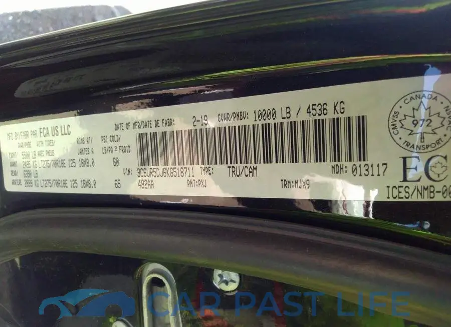 3C6UR5DJ6KG518711# 9