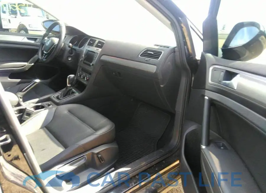 3VW217AU6FM002824# 5