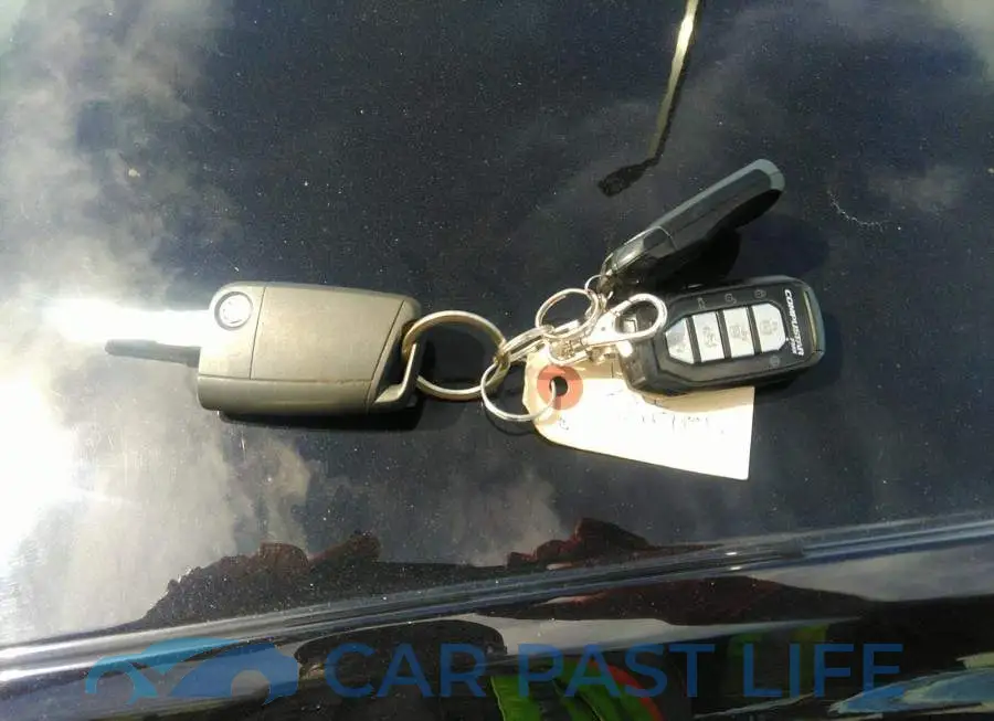 3VW217AU6FM002824# 11