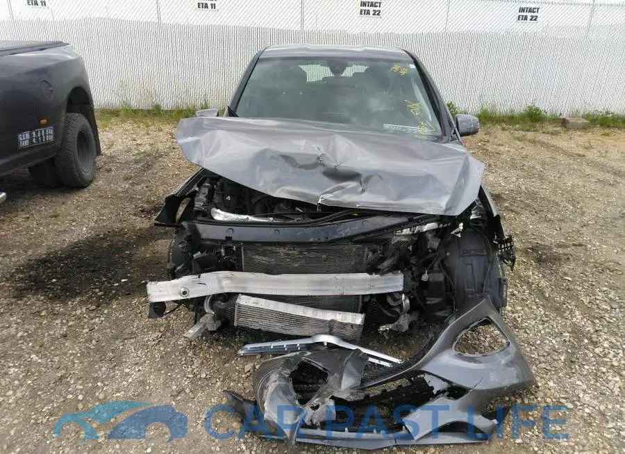 WDDMH4GB2FJ315903# 6