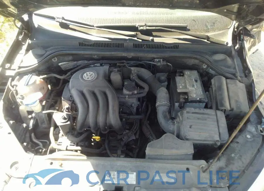 3VW2K7AJ1FM251745# 10