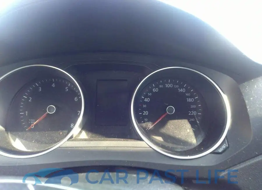 3VW2K7AJ1FM251745# 7