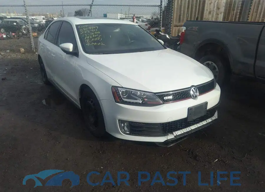 3VW5S7AJXFM249411# 1