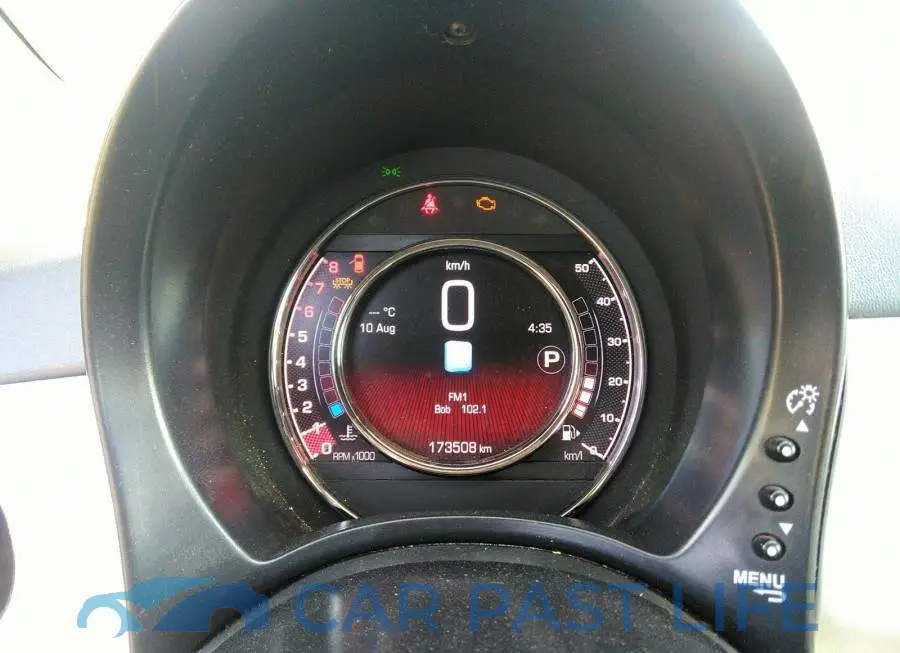 3C3CFFBR5GT125779# 7