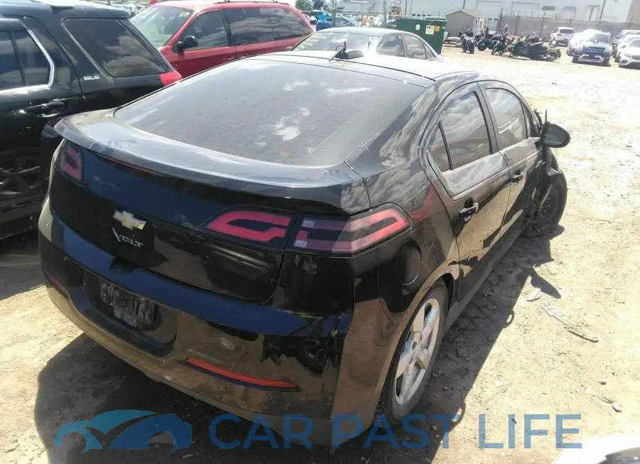 1G1RA6E41FU138353# 4