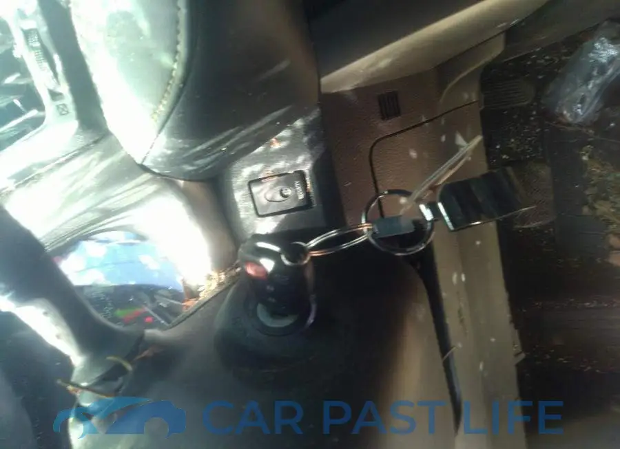 2T3RFREV6GW529392# 11
