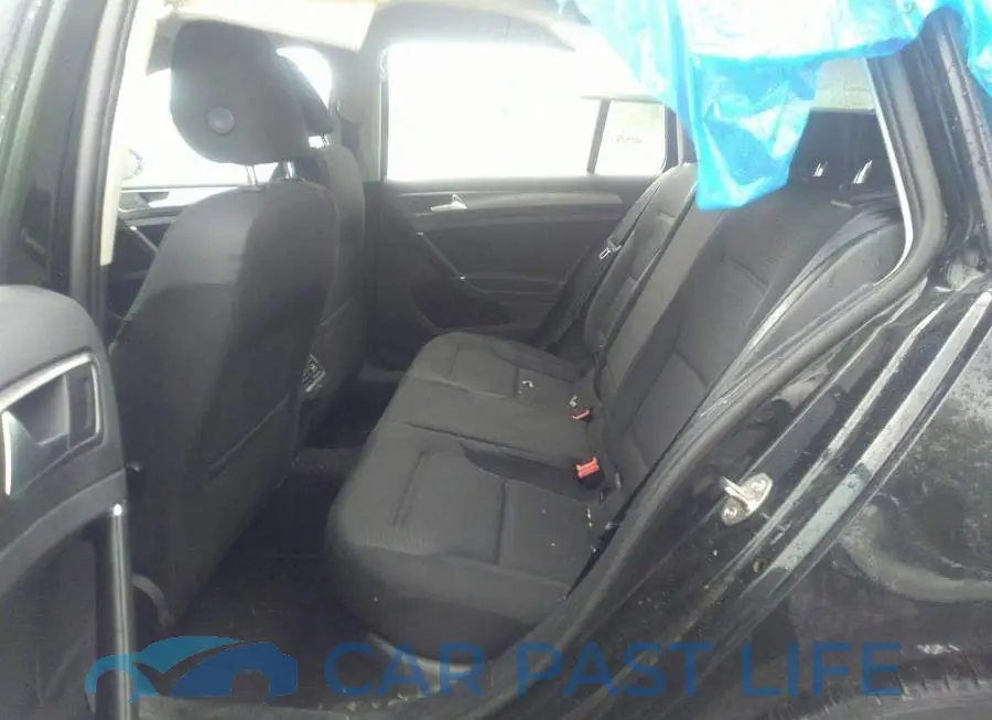 3VW217AU2KM500528# 8