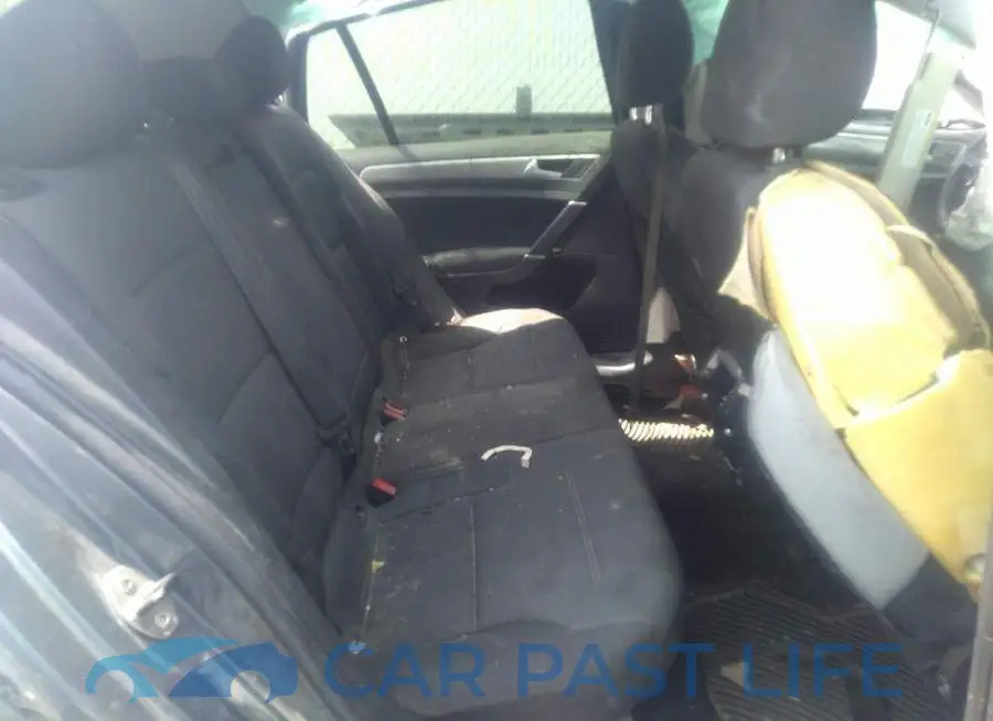 3VW217AU3GM042845# 8