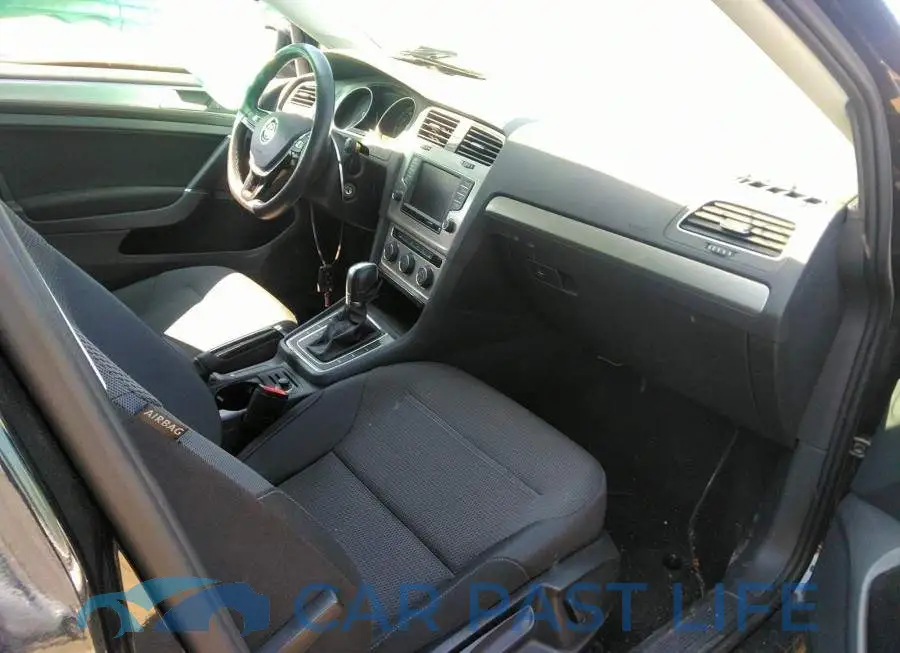 3VW217AU6GM001433# 5