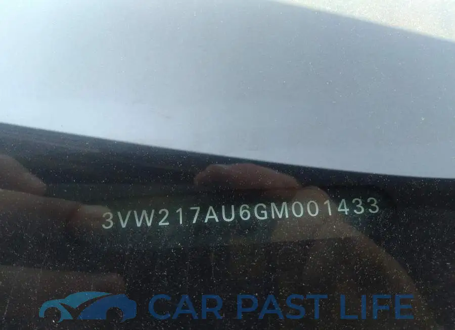 3VW217AU6GM001433# 9