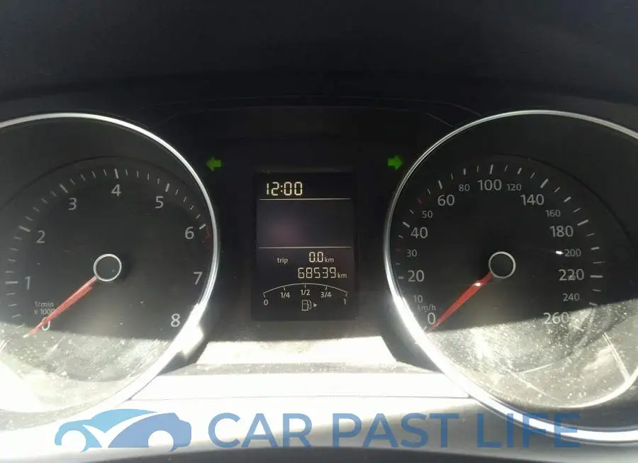 3VW2K7AJ1FM208443# 7