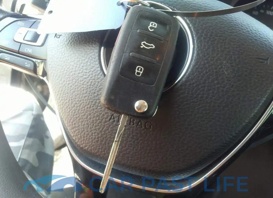 3VW2K7AJ4FM333534# 11