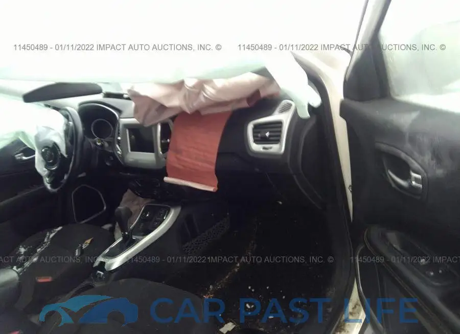 3C4NJDAB9LT124107# 5