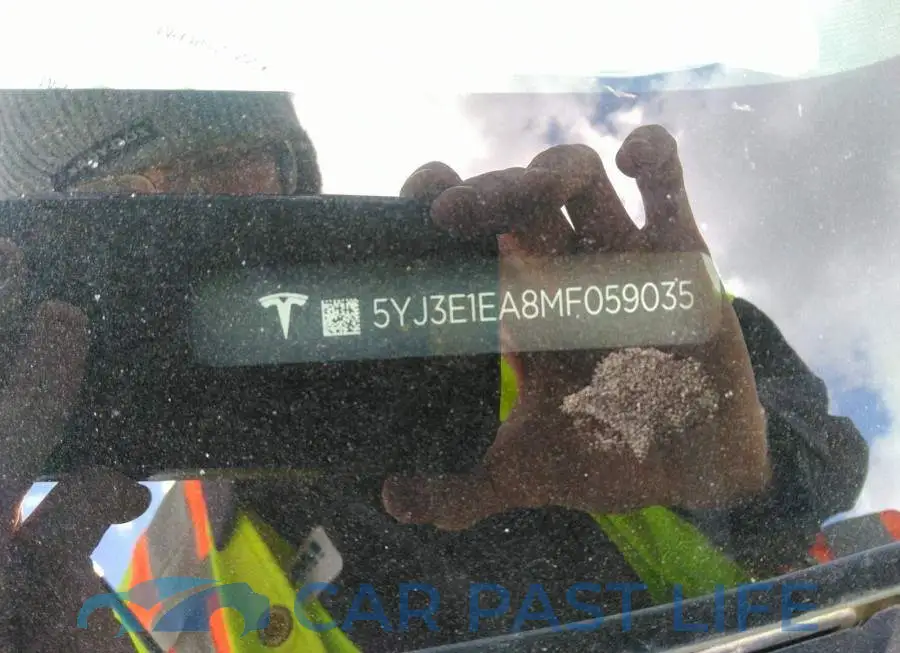 5YJ3E1EA8MF059035# 9