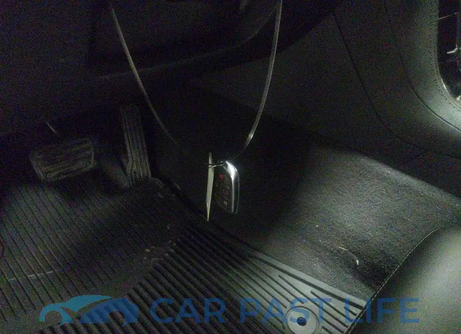 1G6AG5RX8H0204184# 11