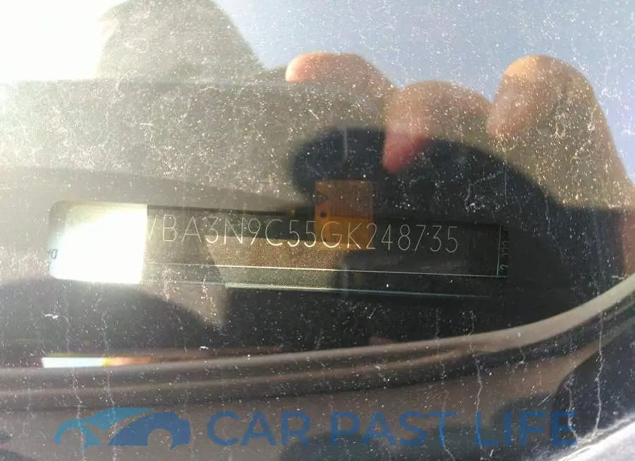 WBA3N9C55GK248735# 9