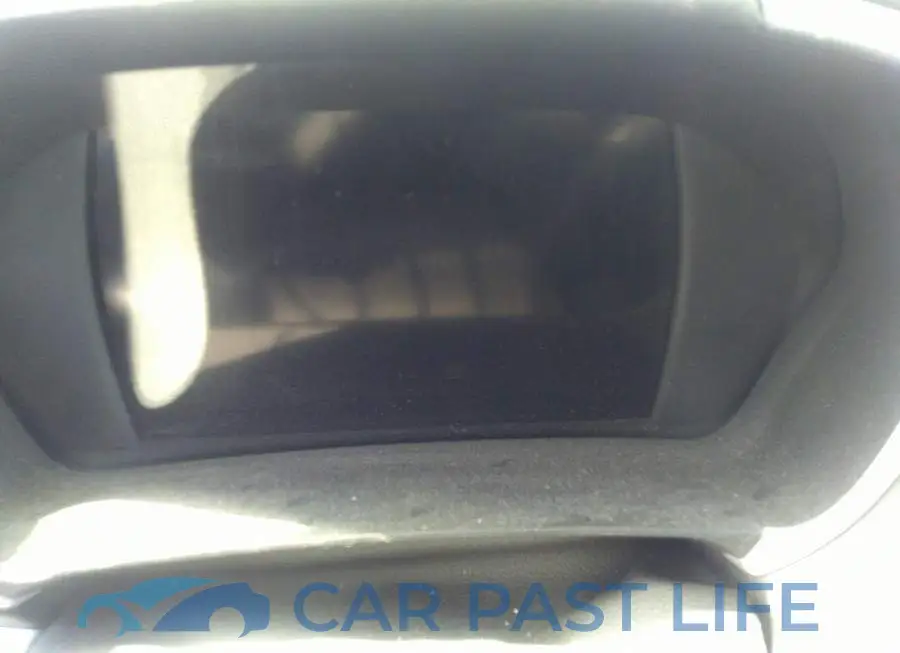 1G1RA6S57HU105776# 7