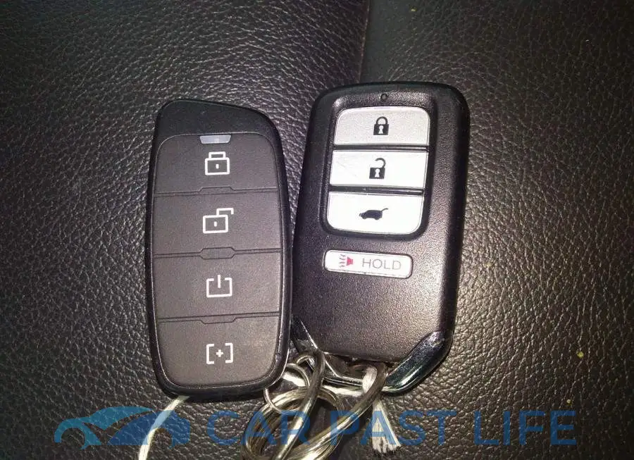 3CZRU6H77JM101819# 11