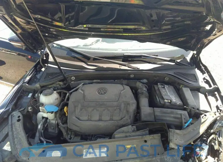 1VWKA7A36KC009758# 10