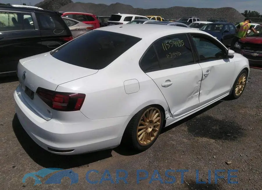 3VW2B7AJ6HM319492# 4