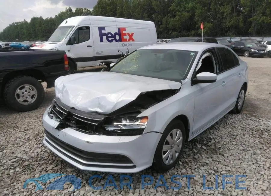3VW2B7AJ8HM367947# 2