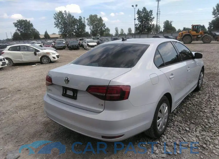 3VW2B7AJ8HM367947# 4