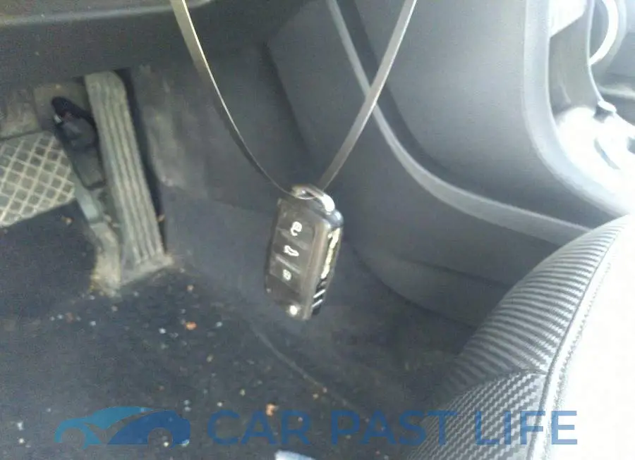 3VWJ07AT5FM630654# 11
