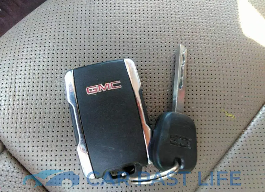 3GTU2NEC1HG284175# 11