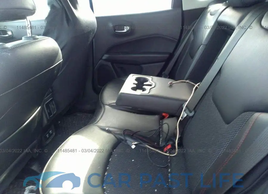 3C4NJDDB2LT150513# 8