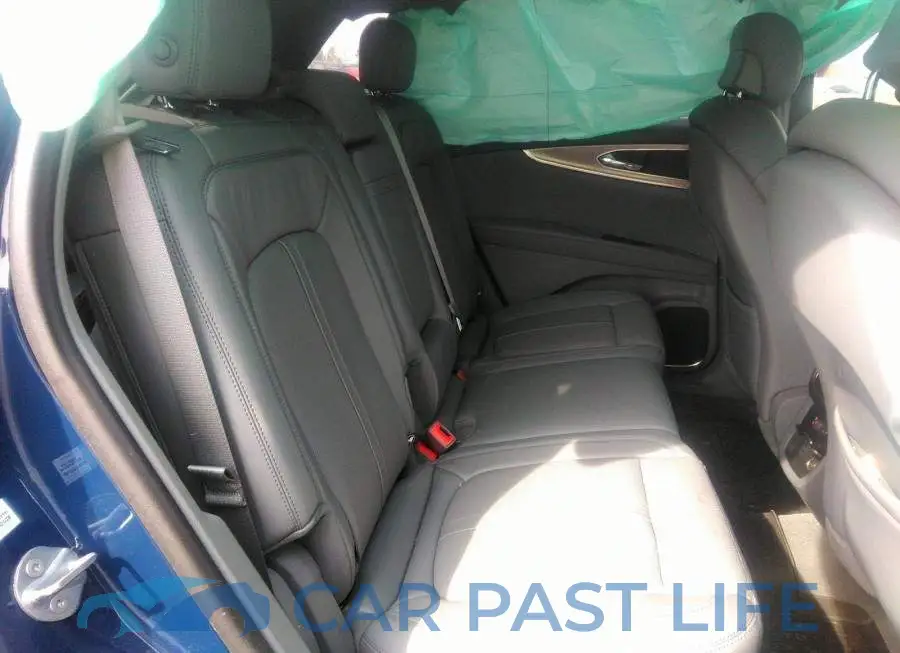 2LMPJ8K97LBL18559# 8