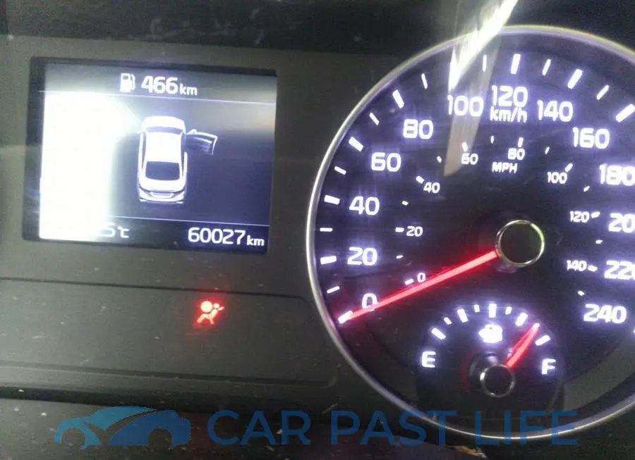 3KPF24AD5KE134400# 7