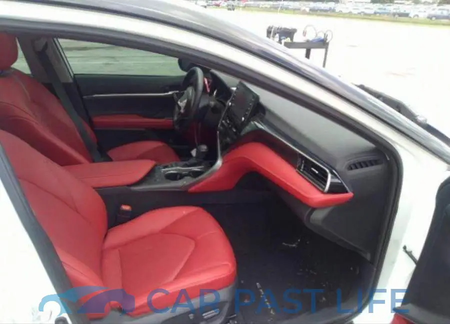 4T1K61BK3MU039879# 6