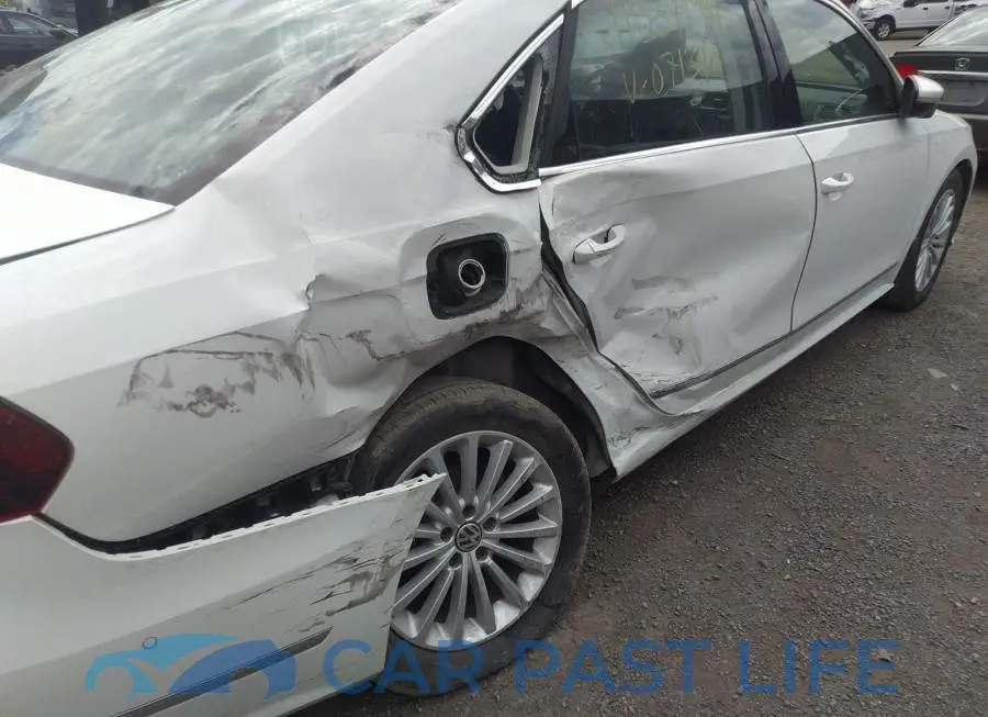 1VWBT7A32HC071340# 6
