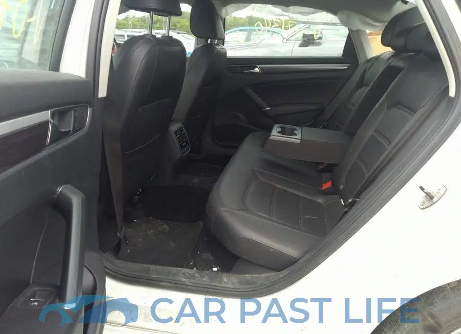 1VWBT7A32HC071340# 8
