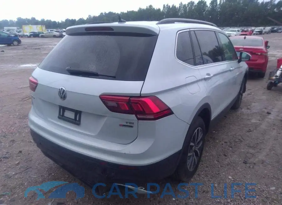 3VV2B7AX9JM126946# 4