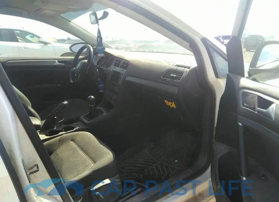 3VW117AU0FM049911# 5