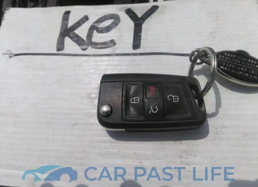 3VW117AU4FM082314# 11