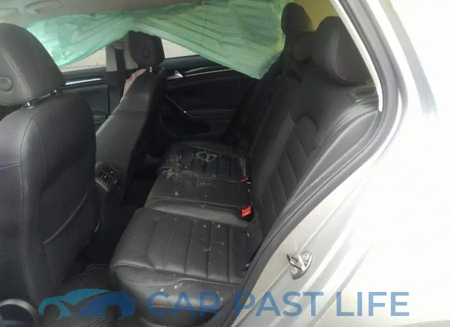 3VW217AU8FM001304# 8