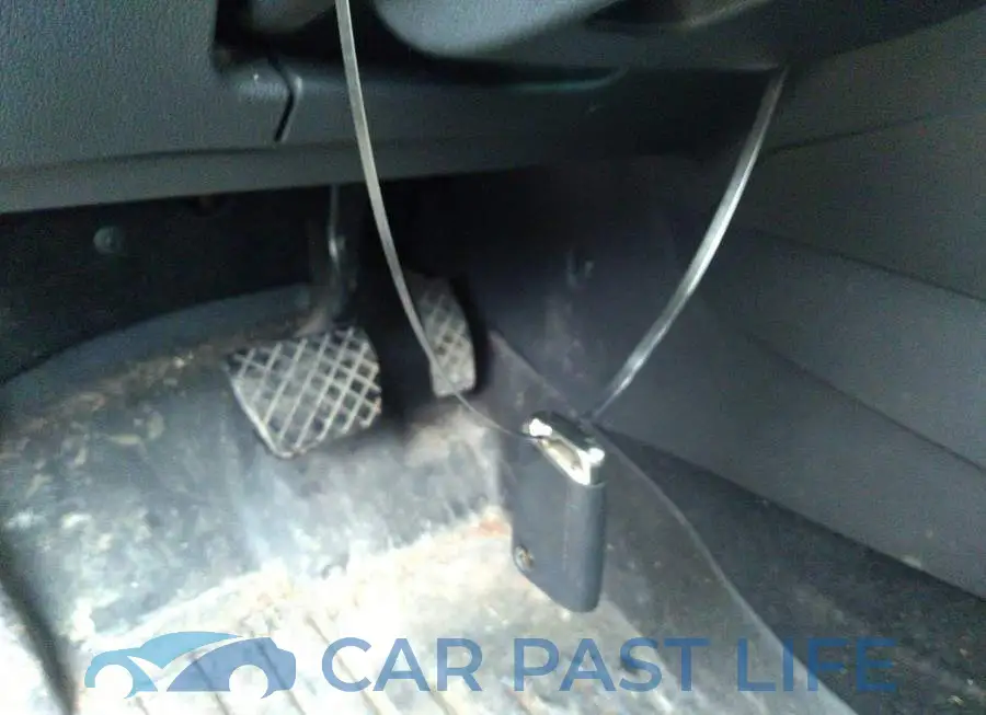 3VW2A7AU3FM028099# 11