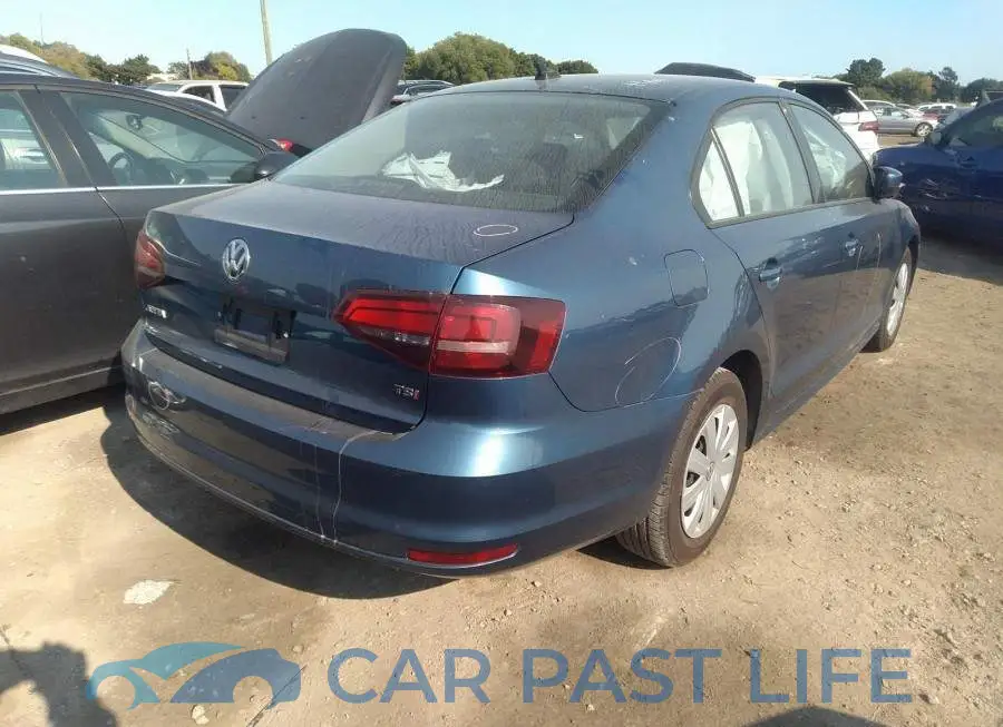 3VW2B7AJ7HM326242# 4