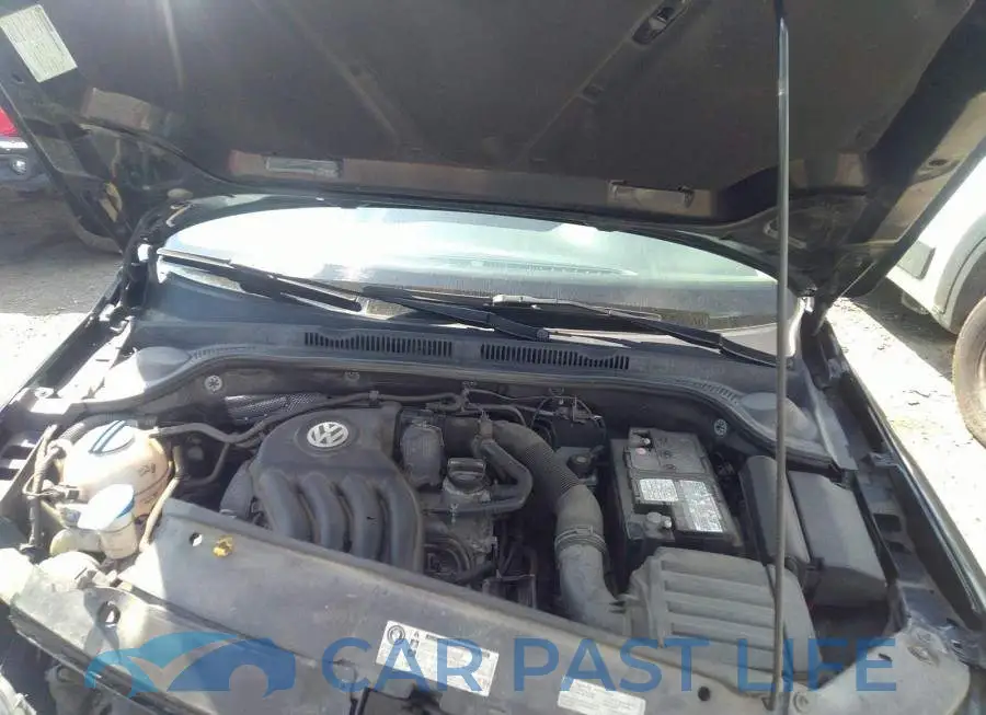 3VW2K7AJXFM299874# 10