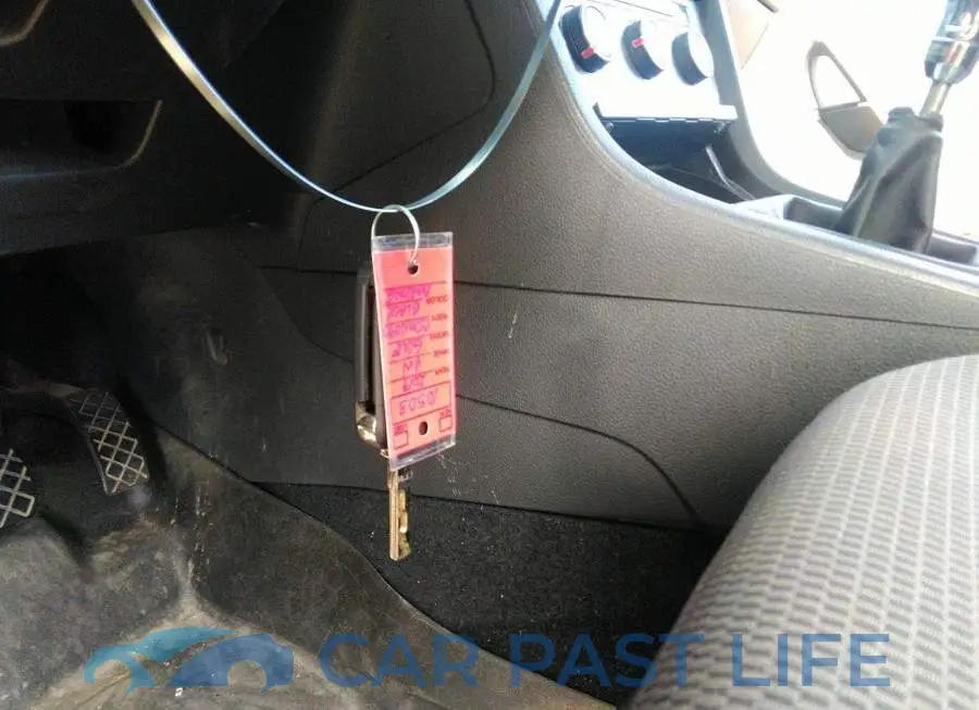 3VW817AU6HM024366# 11