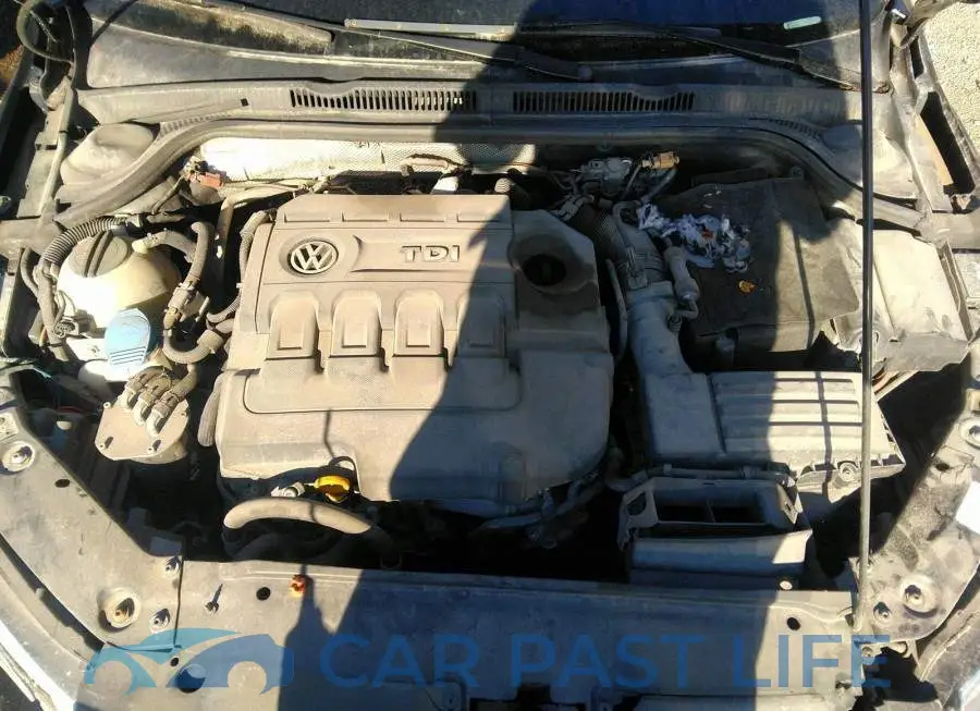 3VWDA7AJXFM223857# 10