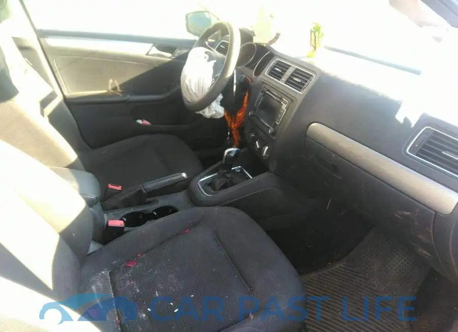 3VWDA7AJXFM223857# 5