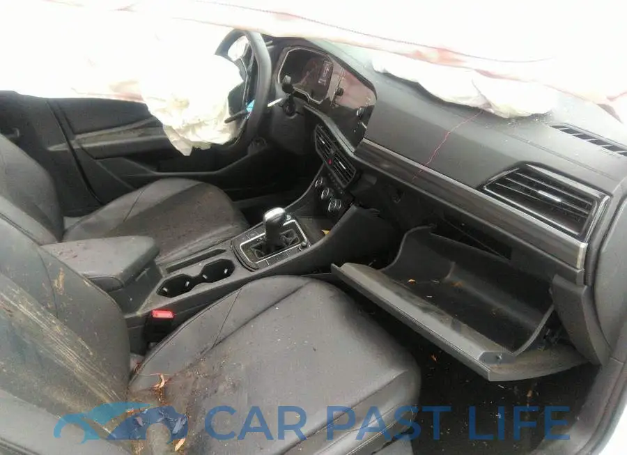 3VWEB7BU6LM069041# 5