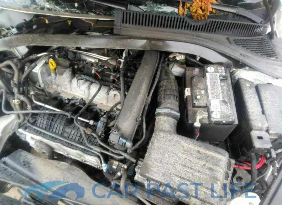 3VWEB7BU6LM069041# 10