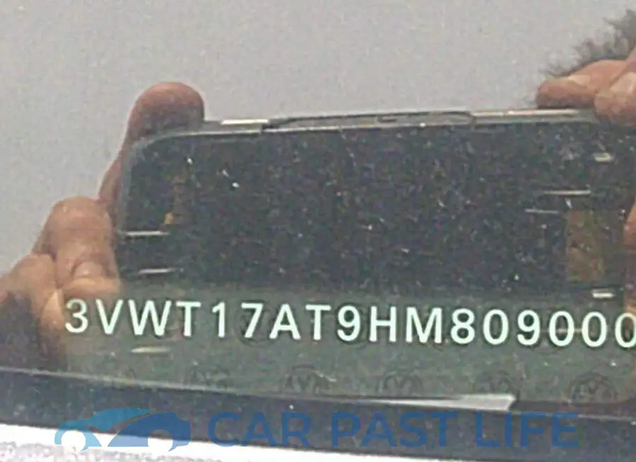 3VWT17AT9HM809000# 9