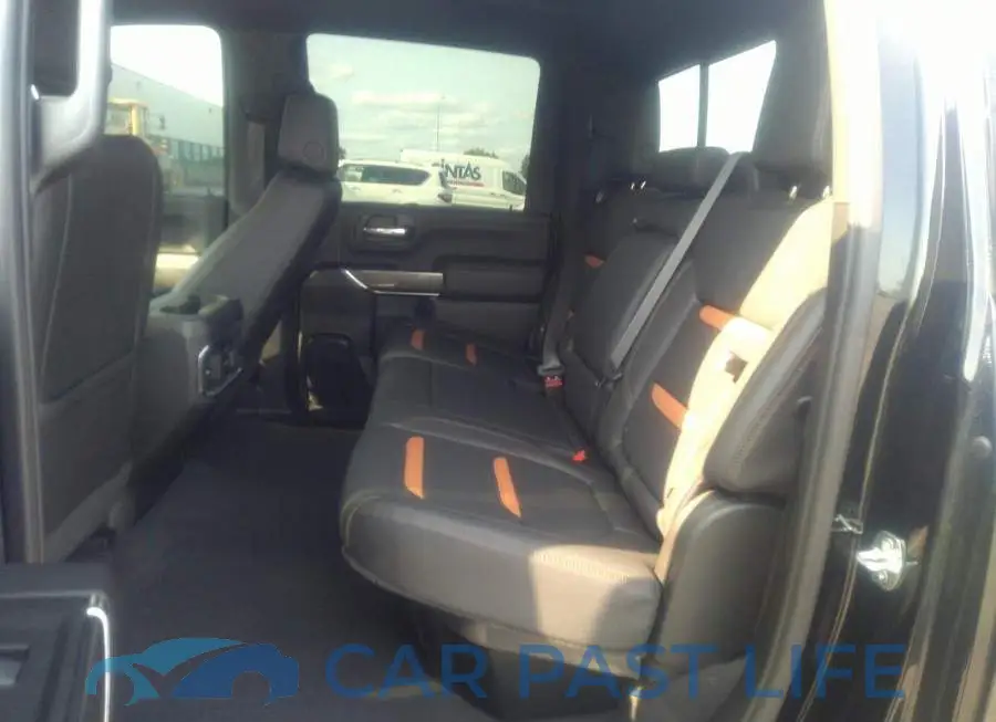 1GT49PE71NF157580# 8